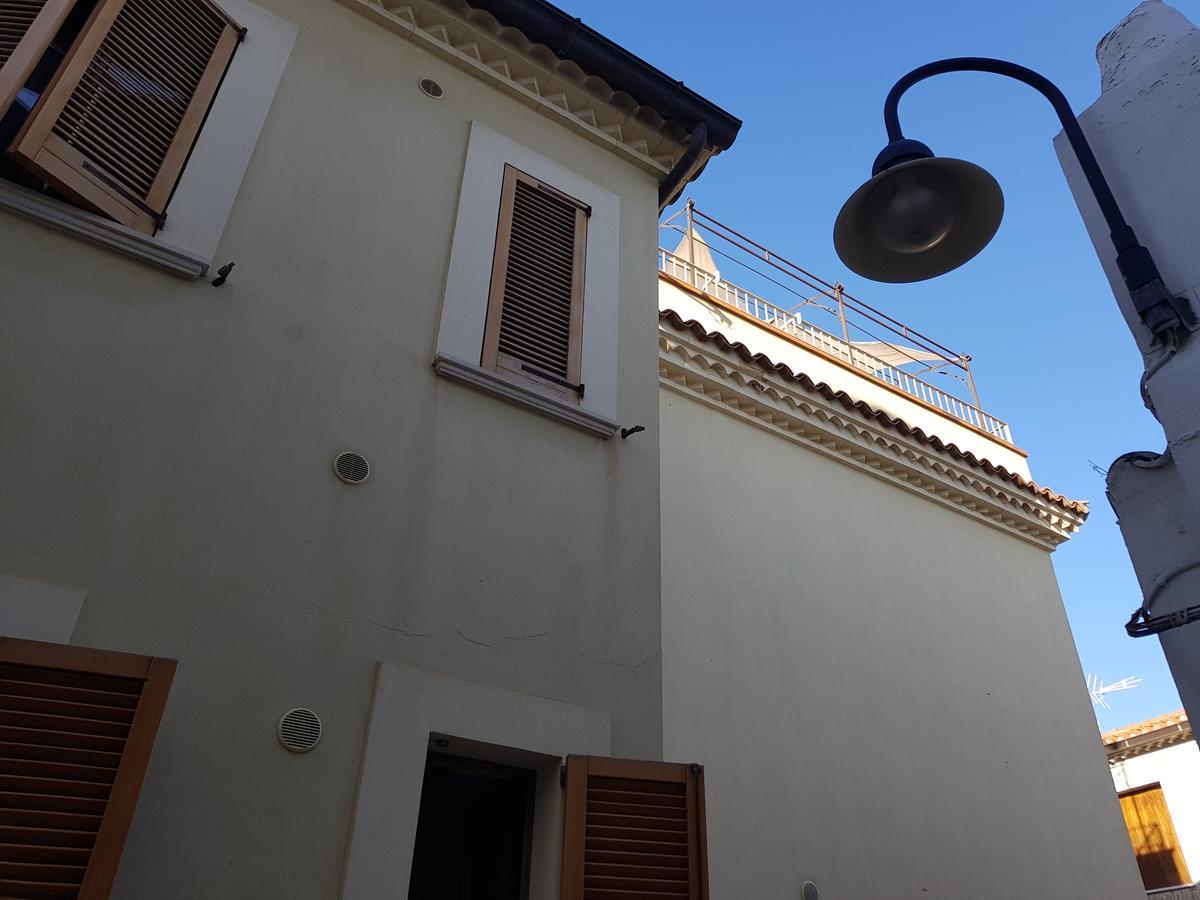 Residenza Borgo Antico Villa Termoli Bagian luar foto